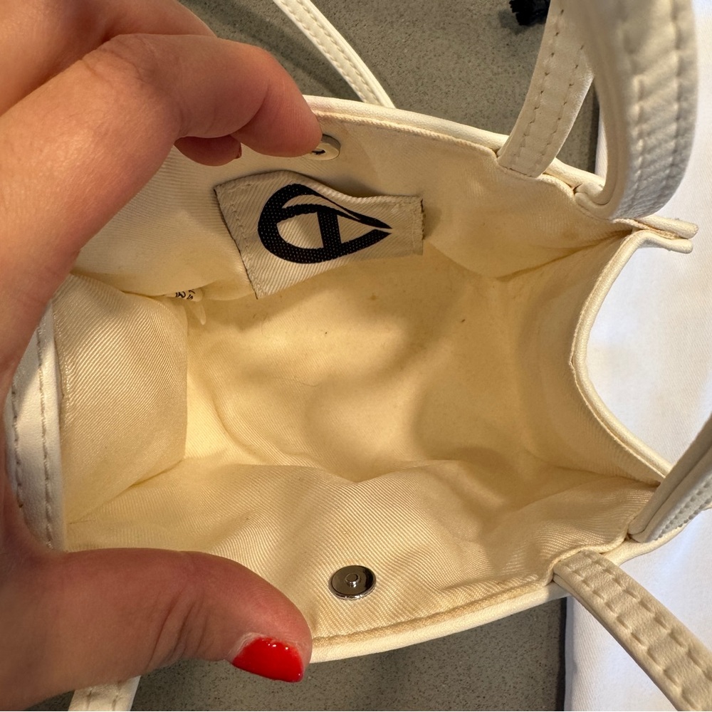 Telfar White Shopping Bag with Logo - Picture 2 of 8